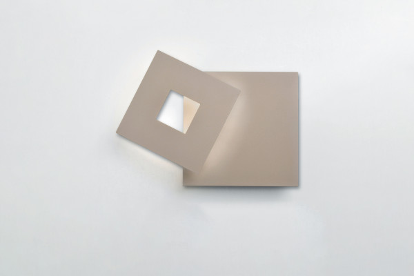 Wandleuchte FLARI in beige aus Kunststoff