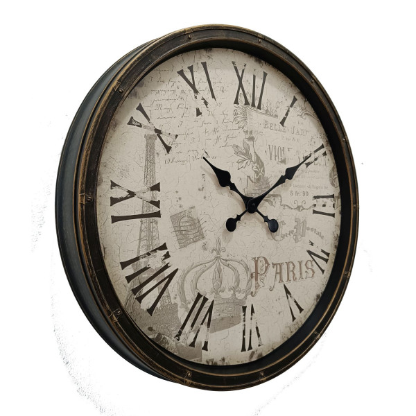 Wanduhr in schwarz aus Kunststoff