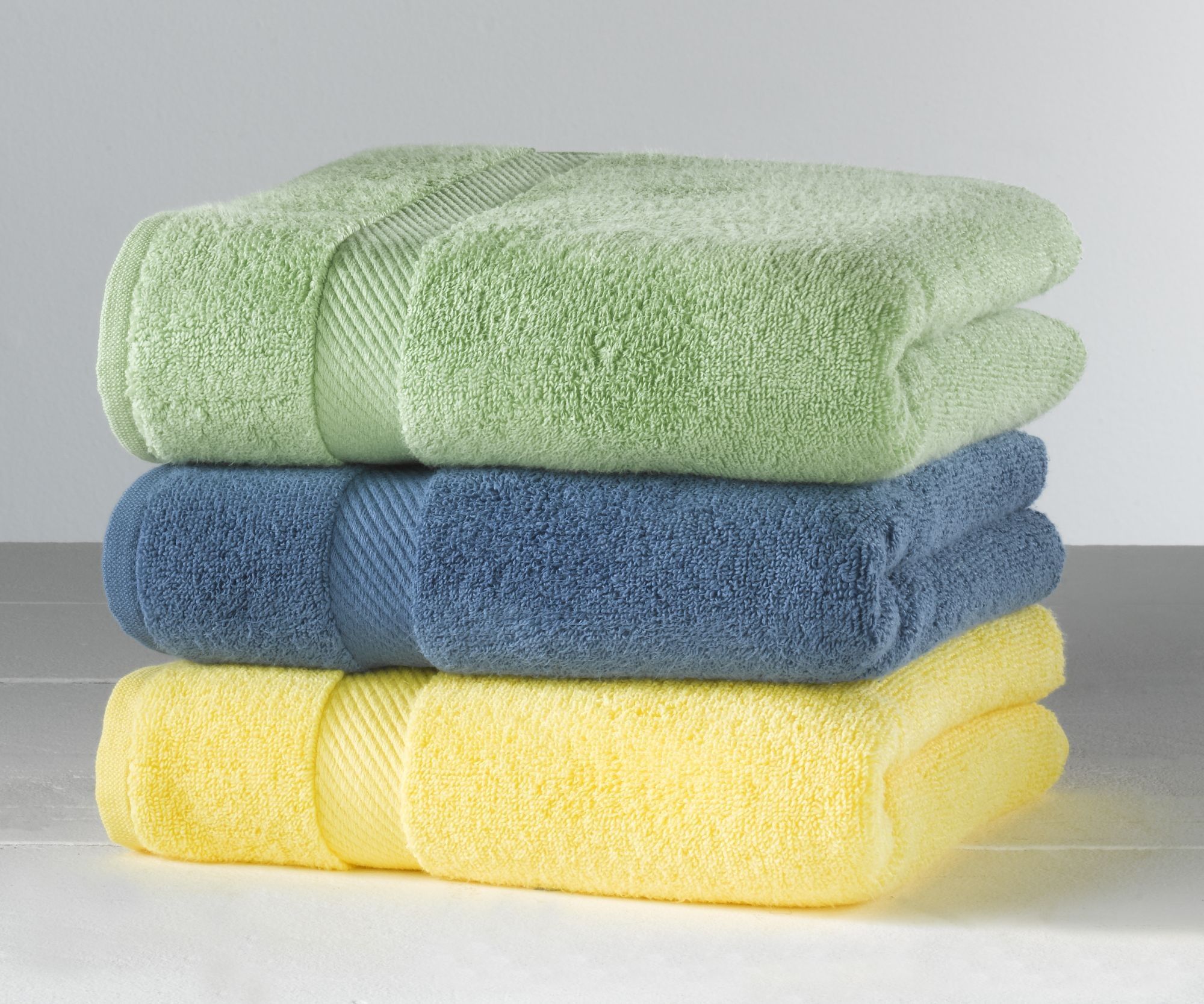 Handtuch und auf Räume | Einrichtungs-Centrum Hand- gelb Welt Alles dieser und | | Badezimmer Duschtücher | im Wohnen