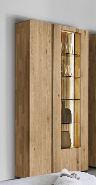 Vitrine hartmann VIDA in Kerneiche aus Massivholz