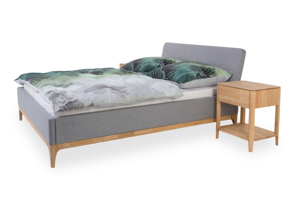 Polsterbett Silenzio23 in grau aus Massivholz
