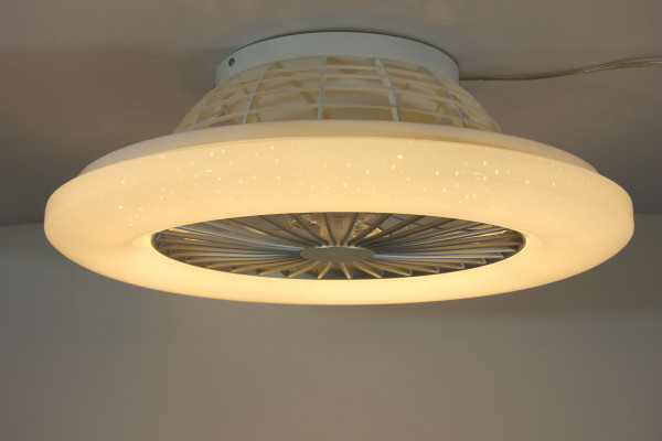 Deckenventilator TRAVO in weiß aus Metall