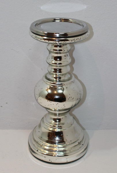 Kerzenhalter in silberfarben aus Glas