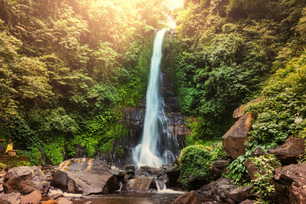 Akustikbild WASSERFALL aus Materialmix