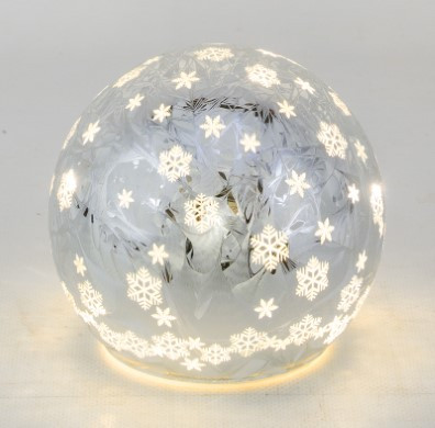 Weihnachtskugel EISKRISTALLE in silberfarben aus Glas