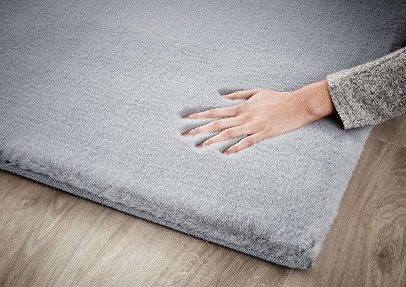 Teppich PLUSH hellgrau | Langflor Teppiche | Teppiche & Fußmatten | Accessoires