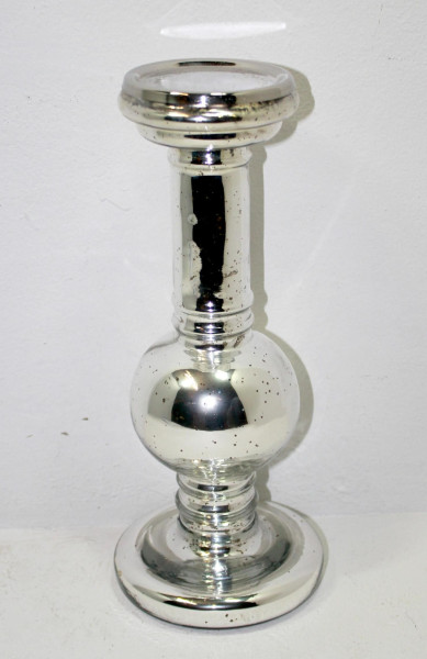 Kerzenhalter in silberfarben aus Glas