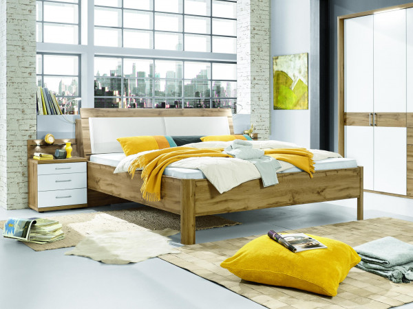 Holzbett Padua
