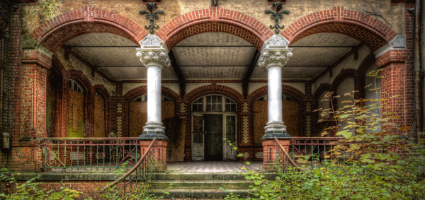Akustikbild LOST PLACE aus Materialmix