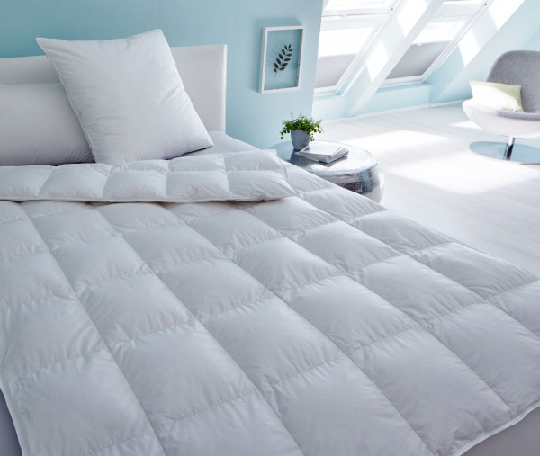 Ganzjahresbett sanders KAUFMANN medium in weiß aus Daune/Feder