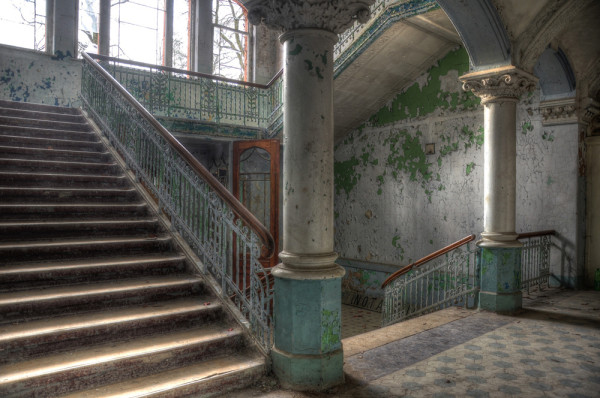 Akustikbild LOST PLACE 1 aus Materialmix