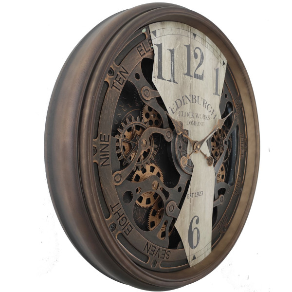 Wanduhr in braun aus Kunststoff