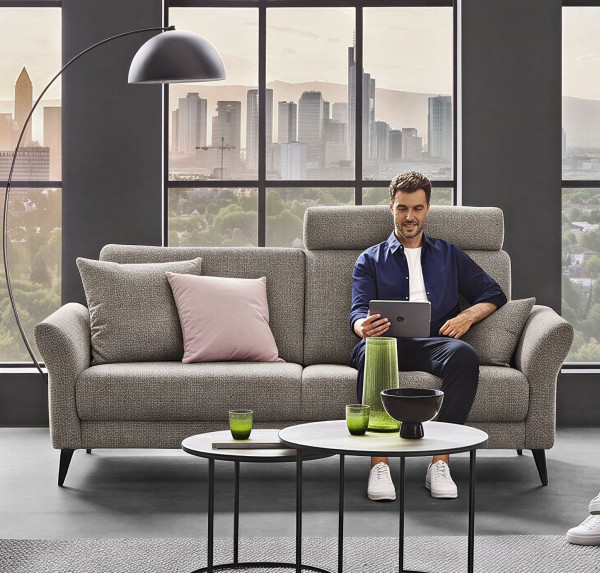 Sofa 2,5 Sitzer KALIA in Light Grey aus Stoff