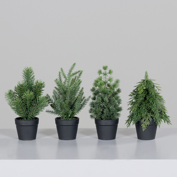 Tannenbaum in grün aus Kunststoff