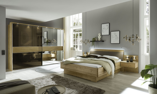 Schlafzimmer MONDO WEGA PLUS in Eiche Bianco aus Teilmassiv