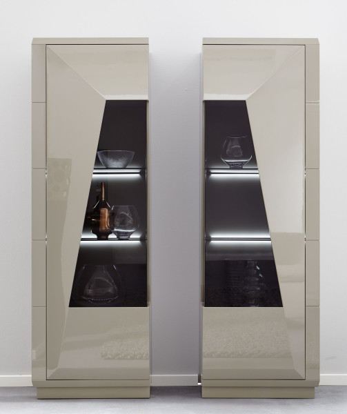 Vitrine Rolf Weber ALSFELD in weiß aus Lack Hochglanz