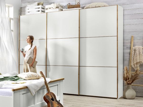 Kleiderschrank SANSIBAR AALBORG in weiß aus Dekor